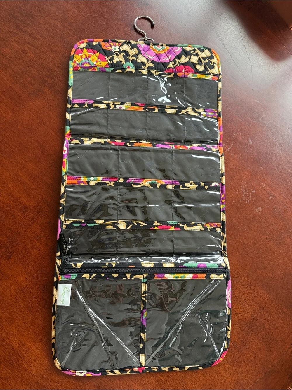 VERA BRADLEY Keep it up hanging travel organizer RETIRED Suzani pattern